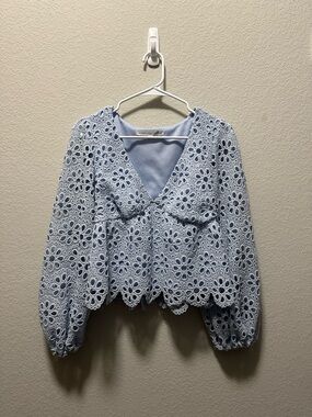 long sleeve blue top